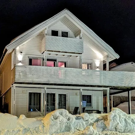 Lovely 4 Bedroom House With The View Of Aurora * Tromsø