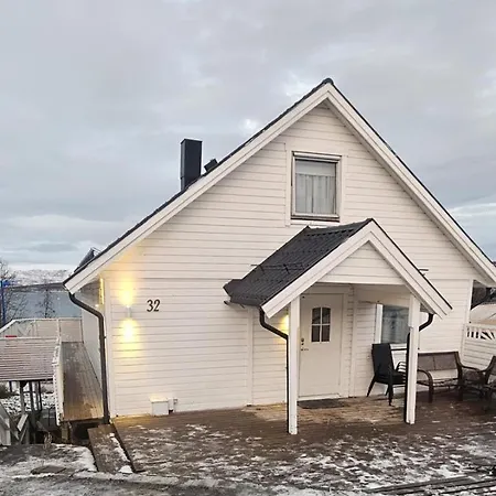 Ferienhaus Lovely 4 Bedroom House With The View Of Aurora