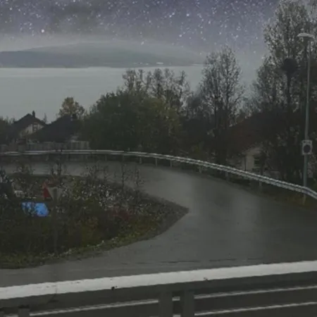 Lovely 4 Bedroom House With The View Of Aurora *