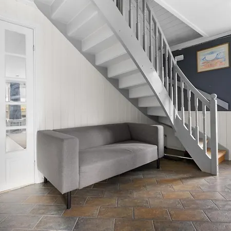 Lovely 4 Bedroom House With The View Of Aurora Сasa de vacaciones *