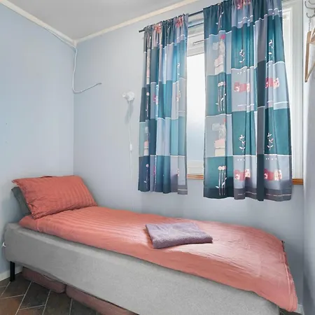 Сasa de vacaciones Lovely 4 Bedroom House With The View Of Aurora