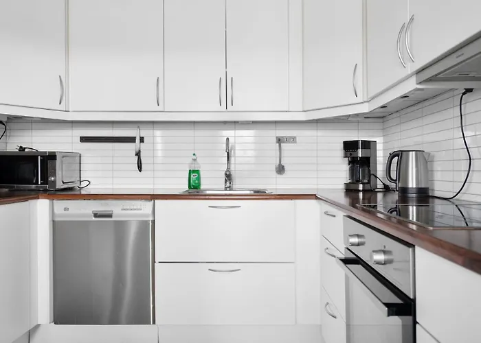 Lovely 4 Bedroom House With The View Of Aurora *