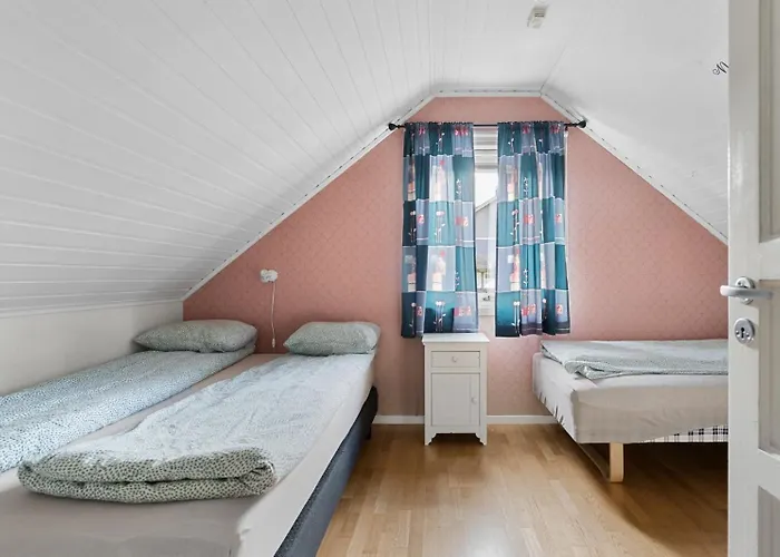 Lovely 4 Bedroom House With The View Of Aurora *