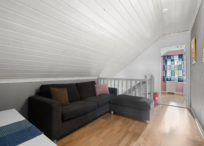 Lovely 4 Bedroom House With The View Of Aurora * 特罗姆瑟